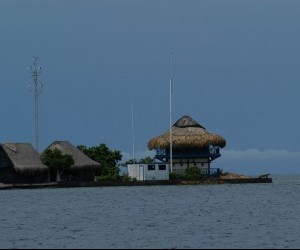 Private island in Islands of Rosario.  Source: www.panoramio.com - Photo by: Alejandro Faccini